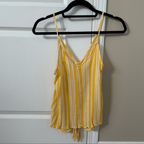 Button-up Tank Top - Picture 2 of 3